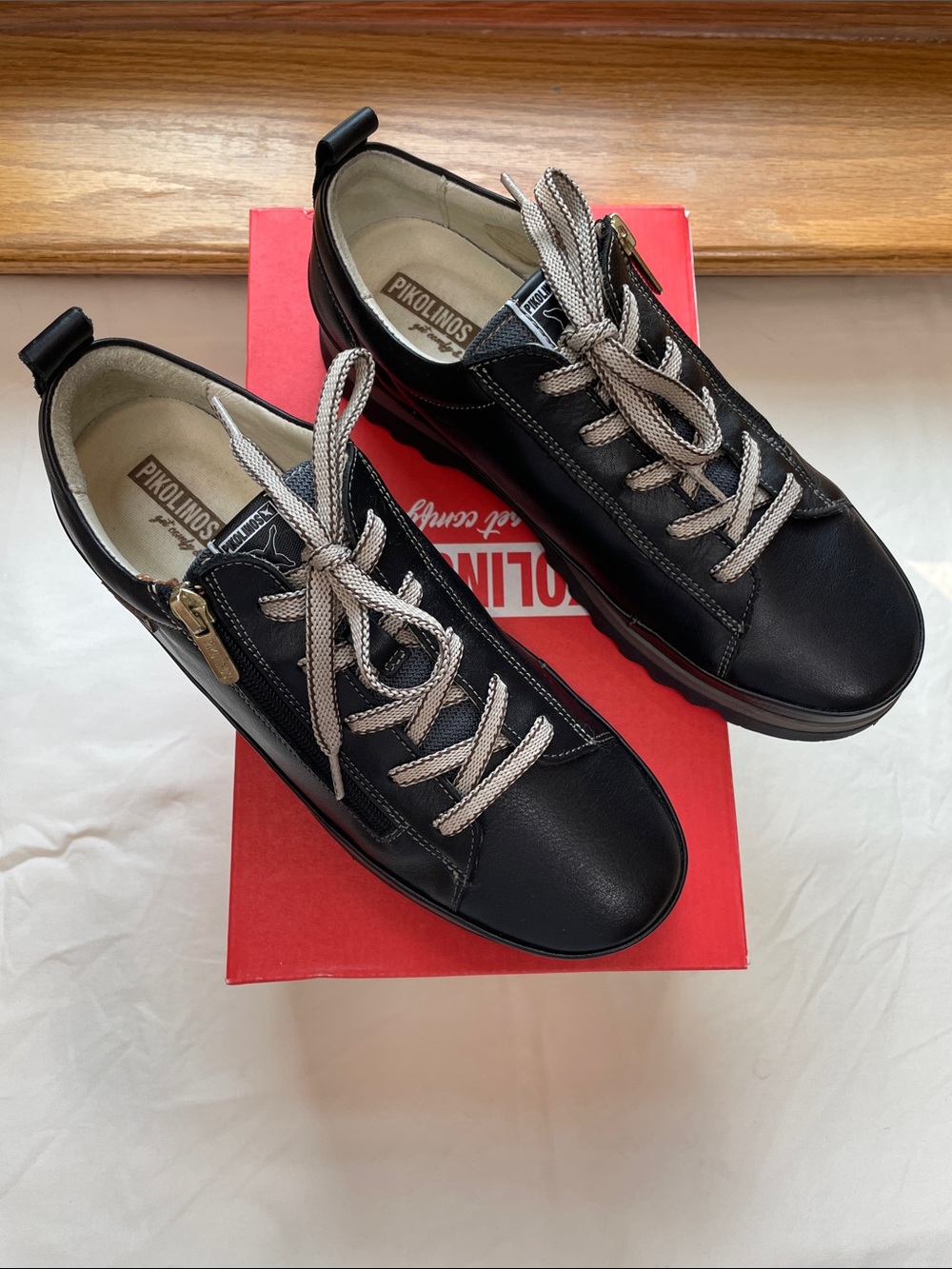 PIKOLINOS Black Leather Lace-Up Bootie’s Size 38